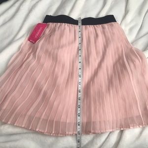Xhilaration Pink Pleated Skirt
